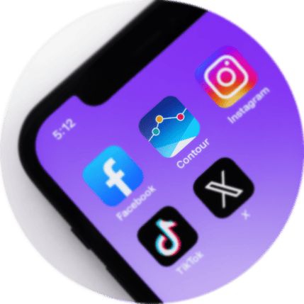 CONTOUR DIABETES uygulama simgesini gösteren akıllı telefon ekranı